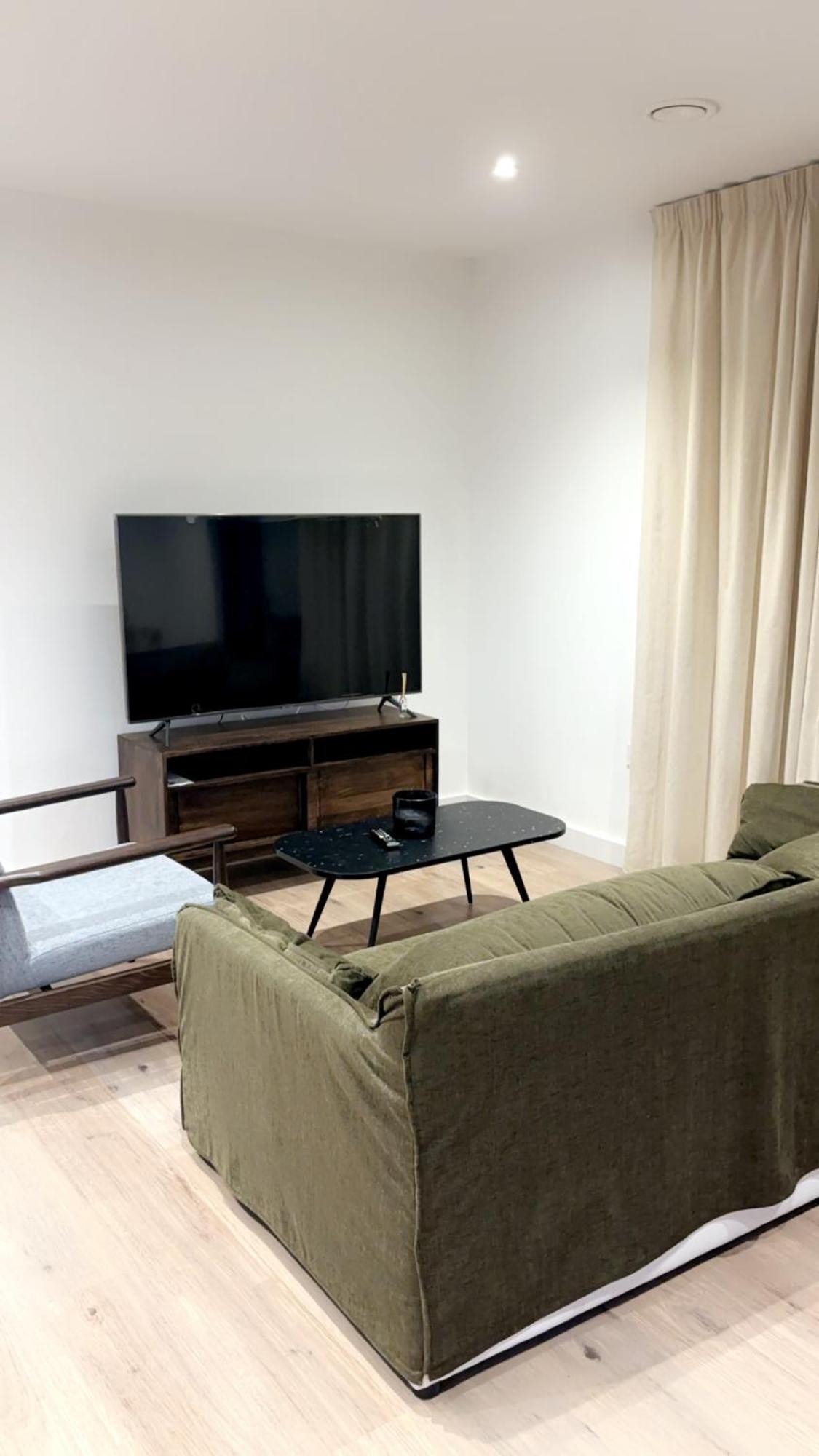 City View Apartment